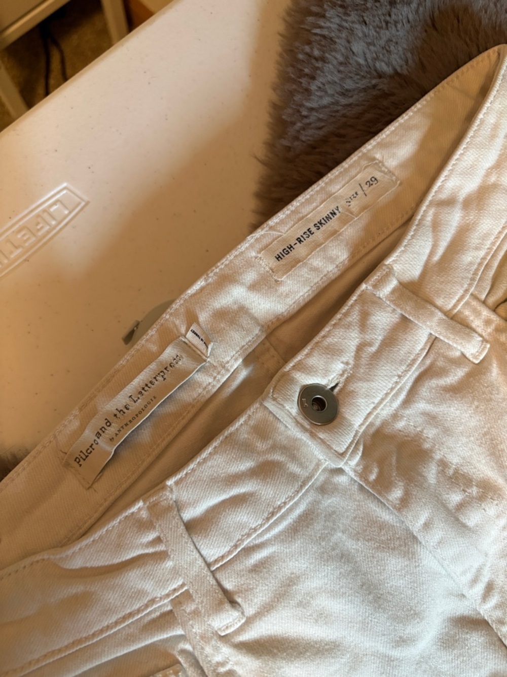 Pilcro Women's White High Rise Skinny Jeans Size 29 - Picture 6 of 6